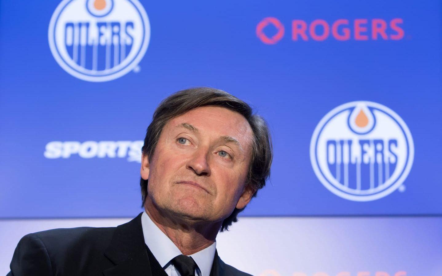 92-93. Wayne Gretzky i Los Angeles Kings drog in 26.8 miljoner kronor.