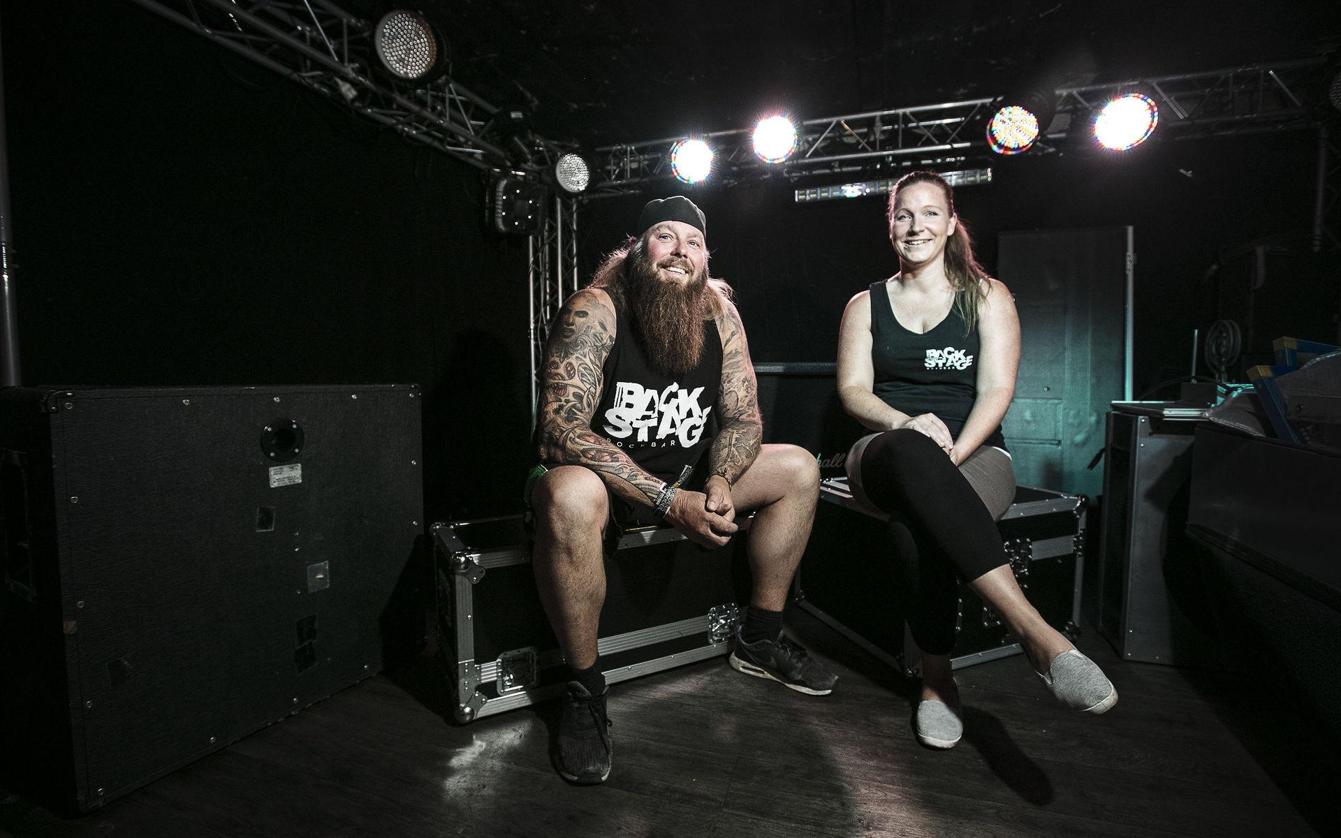 Fredrik Eriksson och Susann Jonsson driver Backstage Rockbar, där mycket handlar om livemusiken. Därför tvekade de inte sekund när de fick frågan om en livesänd konsert.