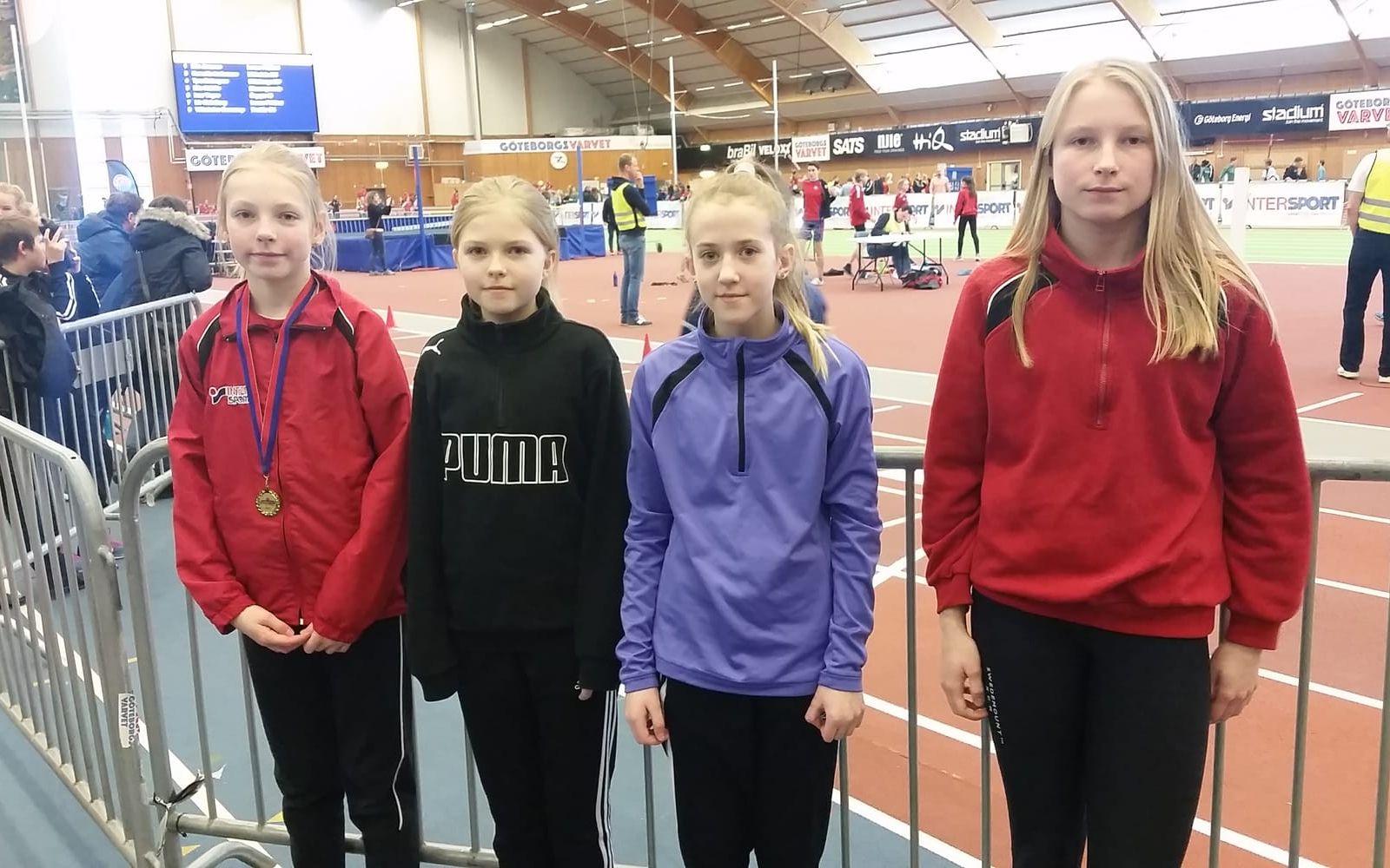 Foto: Göran Hallsten. Linnea Hallsten, Maja Lundgren, Ylva Bränfeldt och Johanna Hallsten under tävlingarna i Göteborg.