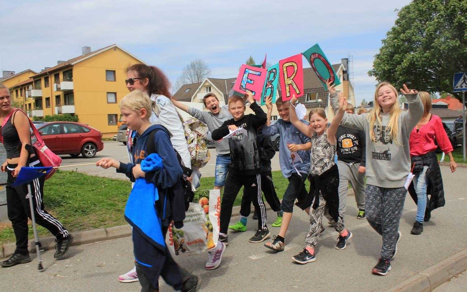 Eleverna var uppspelta och glada och det hade de all anledning att vara, en sådan här högtidsdag. Bild: Sven-Gunnar Svensson