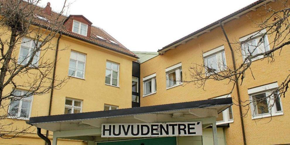 Verksamheten på Dalslands sjukhus har bantats avsevärt de senaste tio åren. Nu har det börjat diskuteras vilka verksamheter som skulle kunna fylla de tomma lokalerna. Det talas bland annat om att skapa någon form av äldrecentral med eftervård och palliativ vård som två inslag.