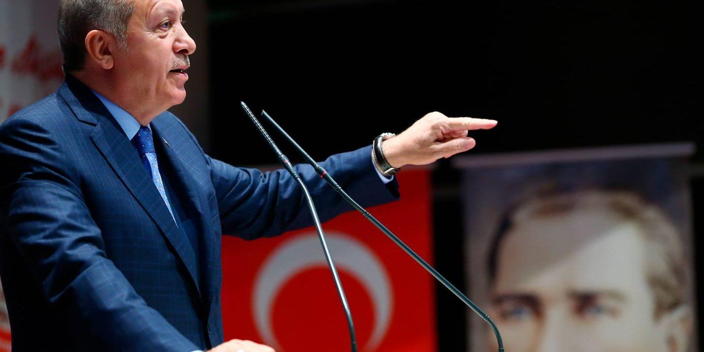 Turkiets president Recep Tayyip Erdogan håller ett tal som markerar årsdagen för kuppförsöket den 15 juli.
