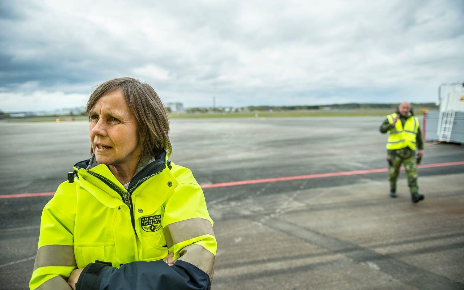 Foto: Stefan Bennhage. Anna Råhnängen, flygplatschef under gårdagens övning.
