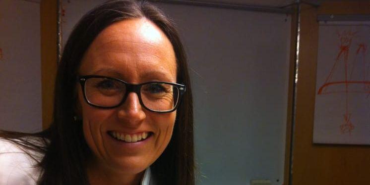 Pernilla Larsson, fotbollsdomaren från Trollhättan, är uttagen som domare i EM-turneringen för damer i sommar.