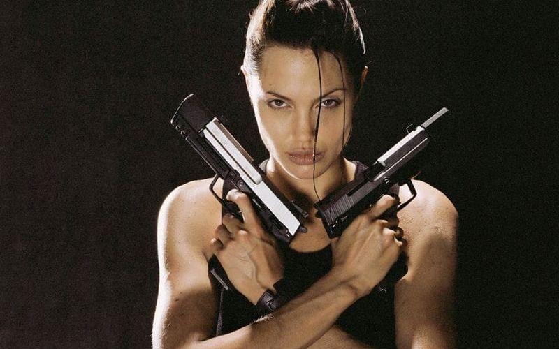 Angelina Jolie som Lara Croft. Foto: Stella pictures.