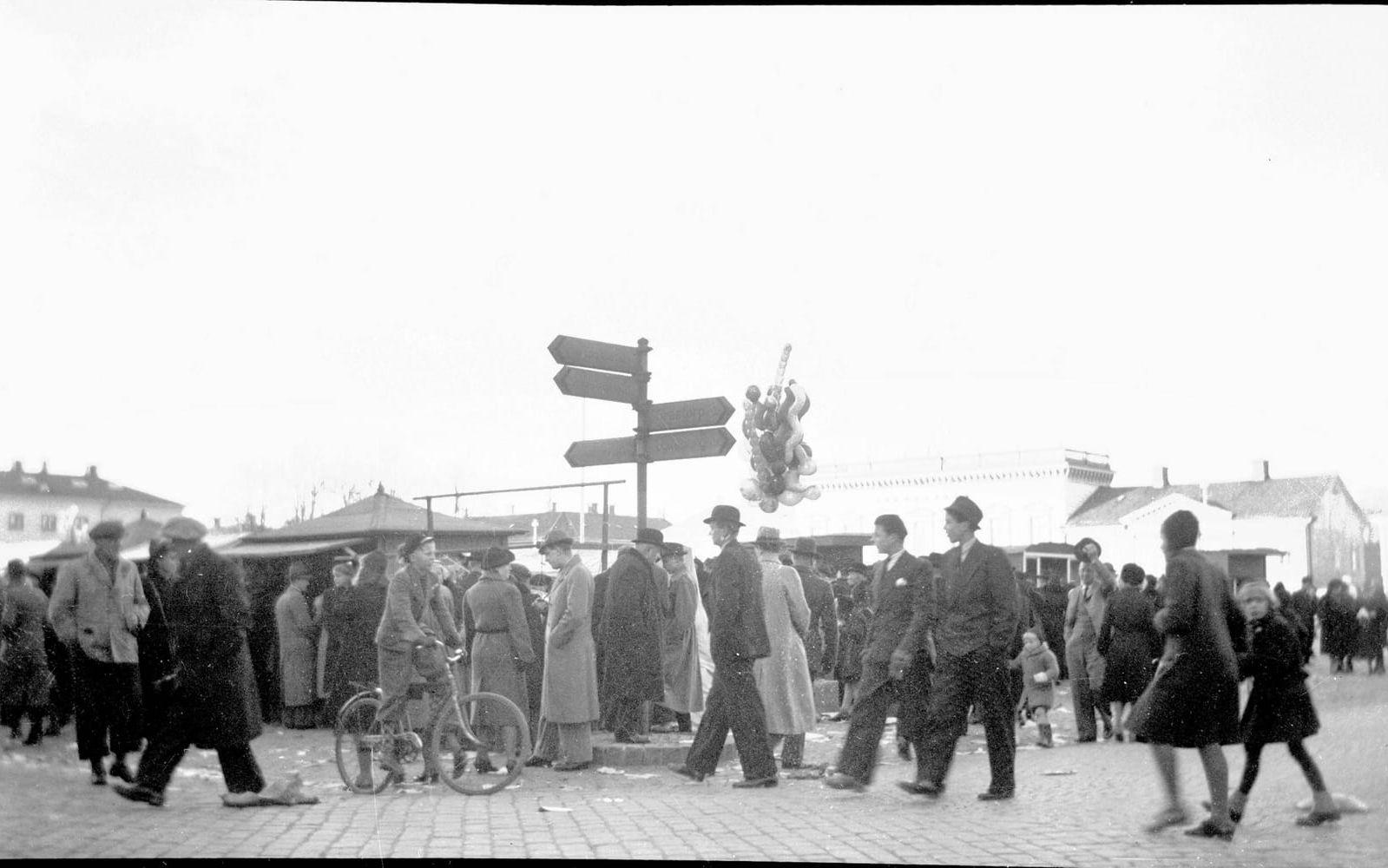 Bilder från marknaden cirka 1935. Foto: Ingeborg von Sydow