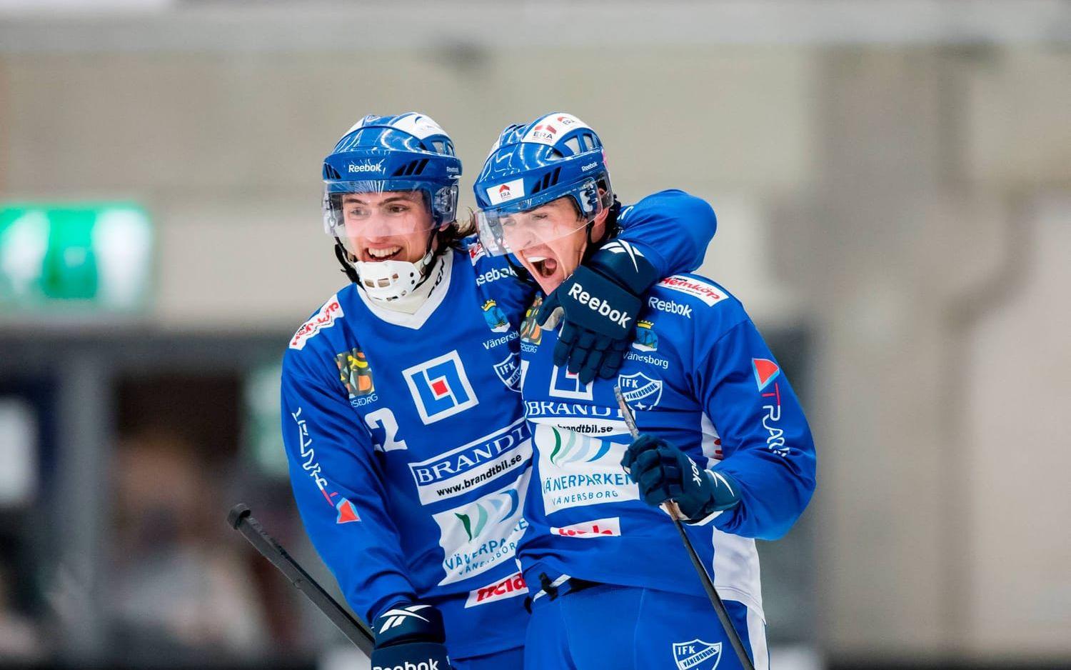 4-0. Sergej Lomanov gjorde IFK Vänersborgs 4-0-mål 20 minuter före slutsignalen.