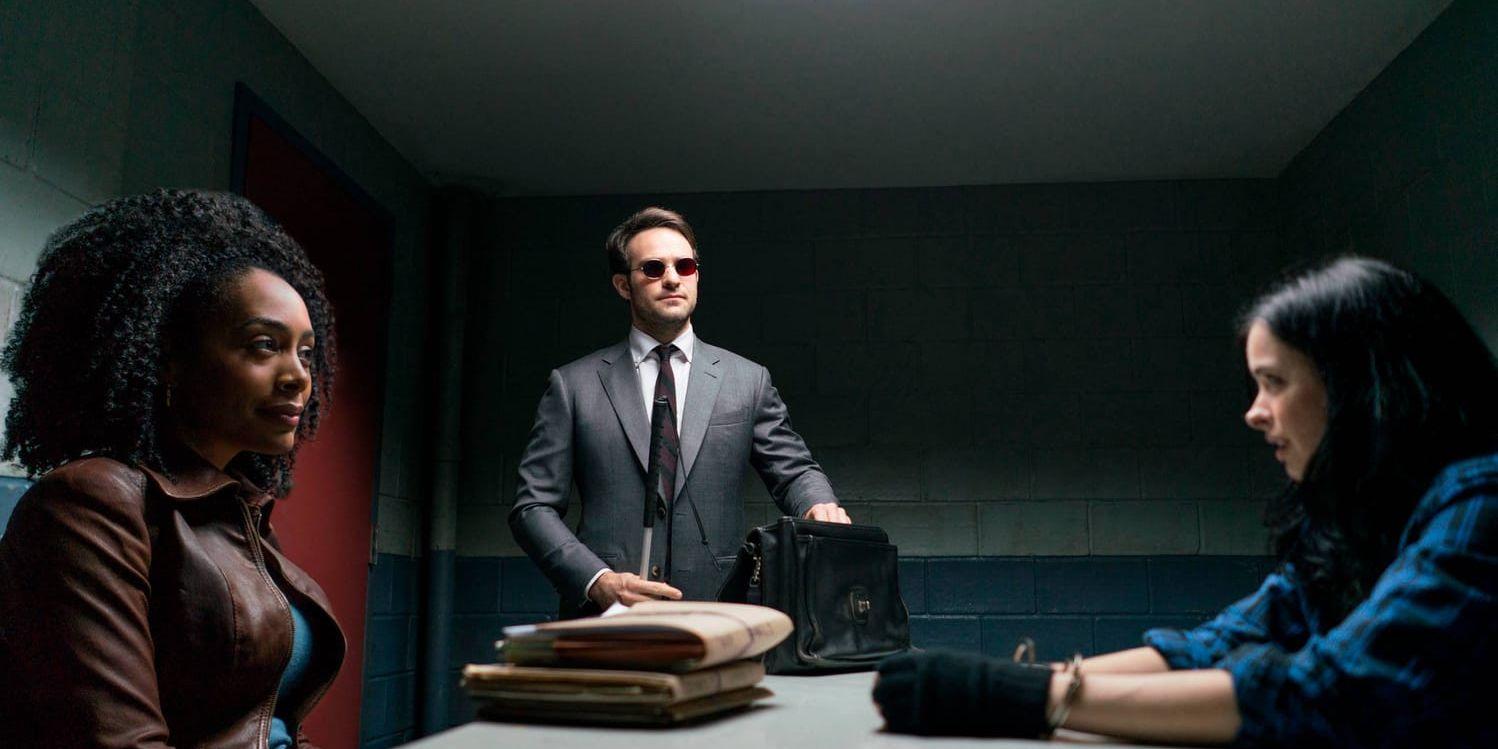 Charlie Cox spelar Matt Murdock/Daredevil i "The defenders" som har Netflixpremiär den 18 augusti. Pressbild.