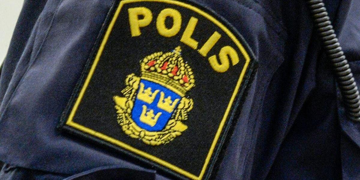 Polisen Stefan Hallqvist säger att det är svårt att bevisa att bedragarna begår någon form av brott.