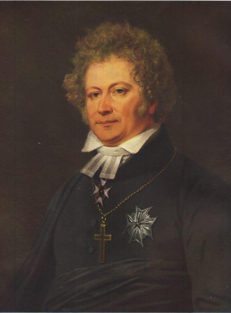 Jägmästare Henrik Tegnér, brorson till Esaias Tegnér(den äldre) köpte gården och dåvarande Säteri. Det var han som la den till den spetsiga torndelen på fastigheten. Esaias Tegnér av Johan Gustaf Sandberg på 1820-talet.