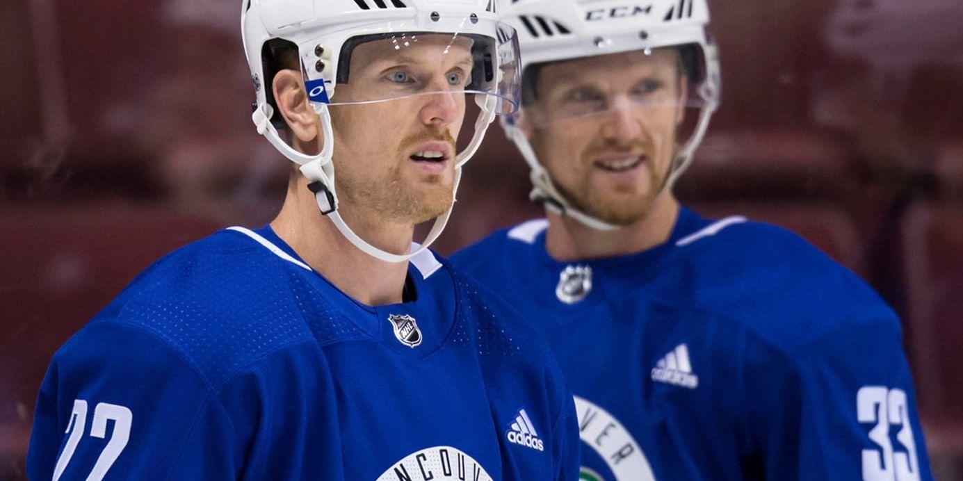 Daniel och Henrik Sedin går in i sitt sista år på kontraktet med NHL-klubben Vancouver Canucks.