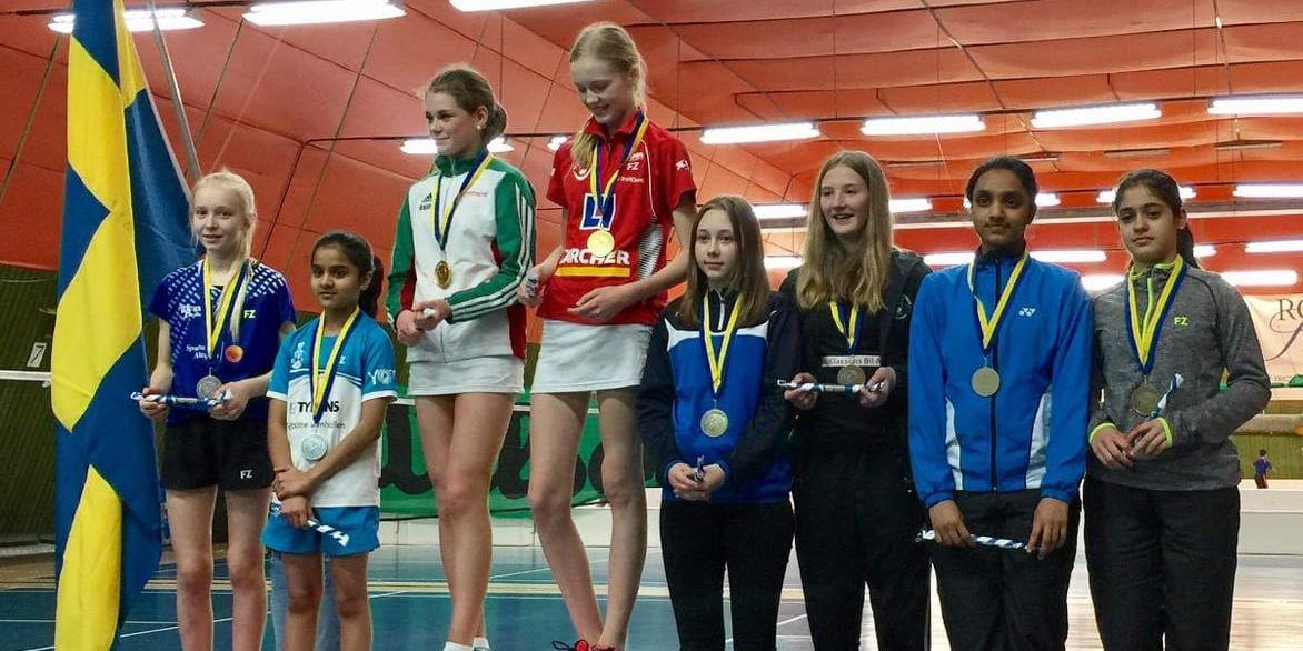 Guld. Thea Roslin, TBF, slog till med SM-guld i dubbel tillsammans med Sofia Reidy, Västra Frölunda, när ungdoms-SM avgjordes i Göteborg i helgen.