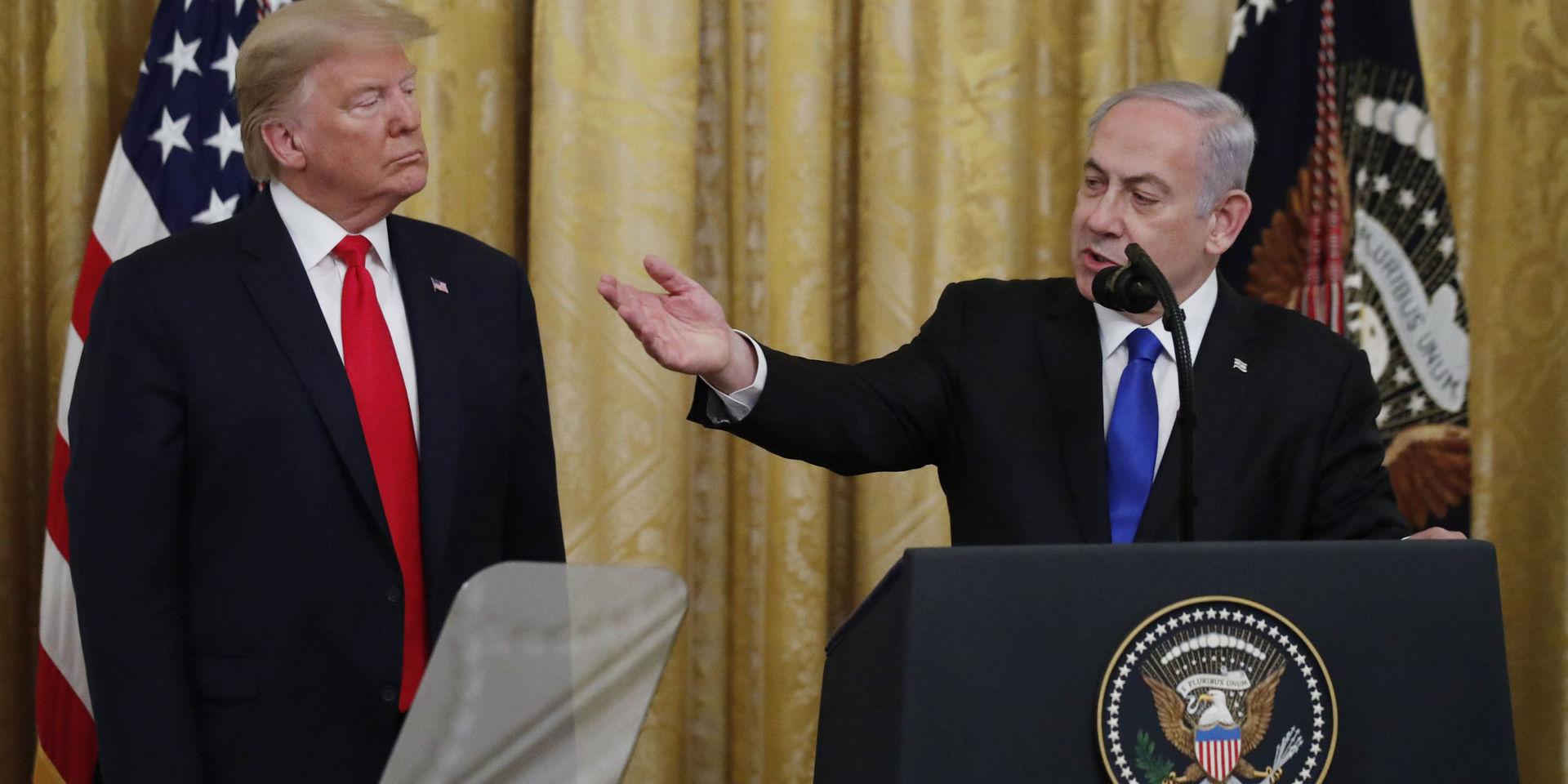 Israels premiärminister Benjamin Netanyahu och USA:s president Donald Trump i Vita huset där Trumps fredsplan presenterades..