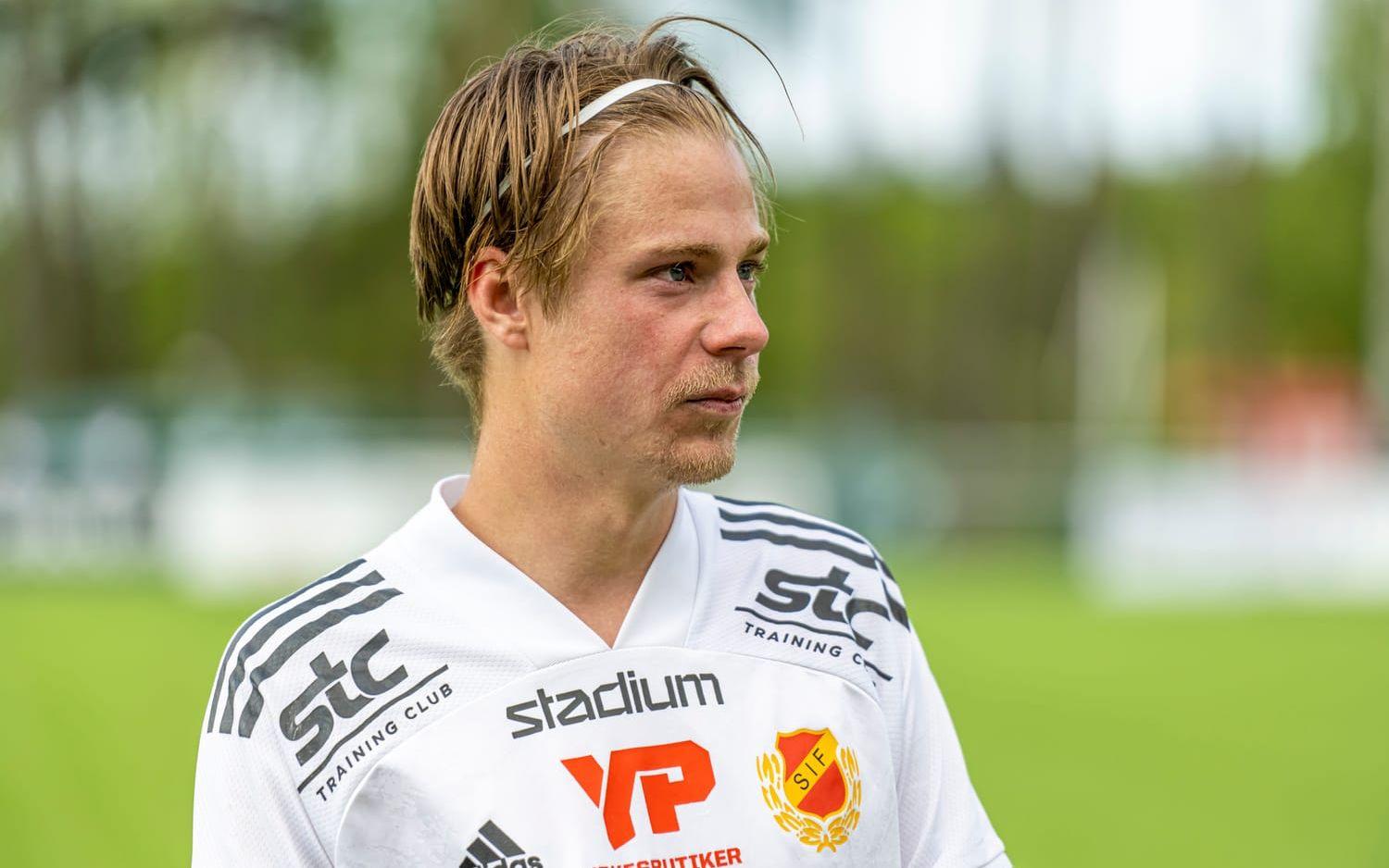 Skoftebyns lagkapten Hampus Sikström var besviken efter matchen.