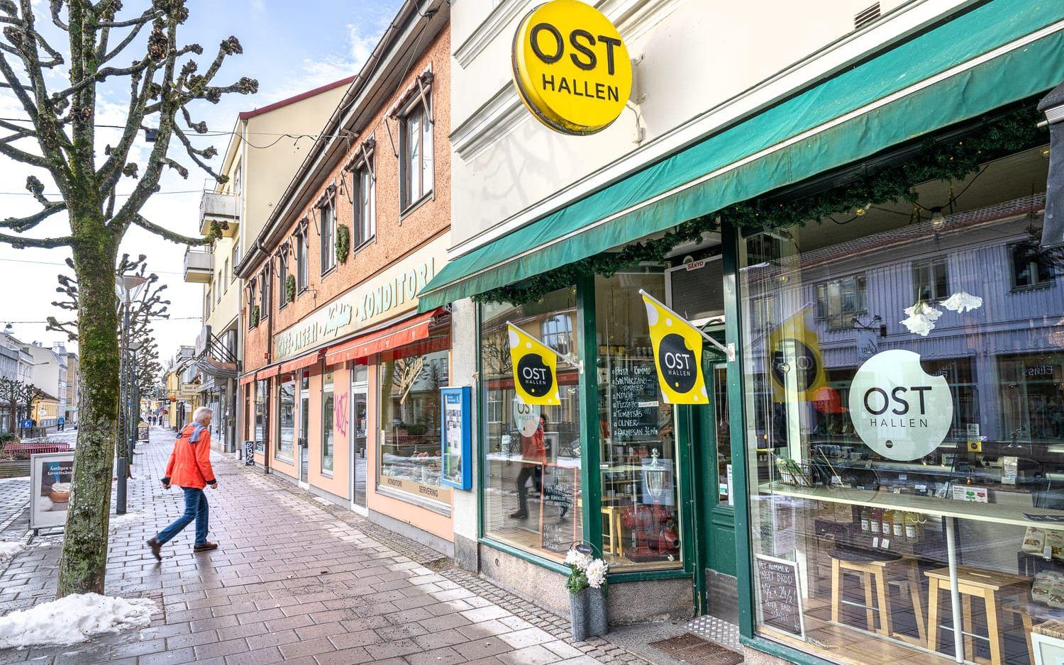 På Edsgatan i Vänersborg finns en av landets äldsta ostbutik – Osthallen.