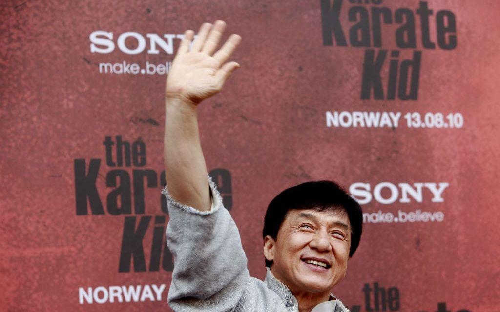 Jackie Chan var väldigt lovande inom flera kampsporten, däribland Jingu. Men när det var svårt att livnära sig på det så sökte han sig till den vita duken. Bild: TT