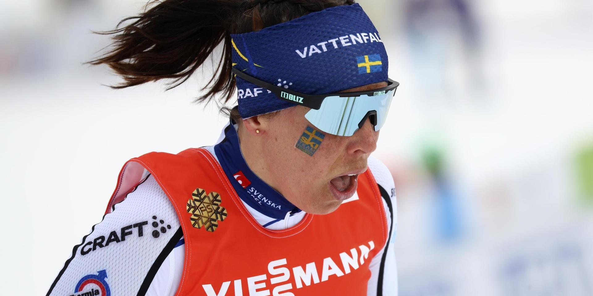 Charlotte Kalla under VM-stafetten. I SM fick hon inte plats i Piteås förstalag utan tog i stället andralaget till brons.