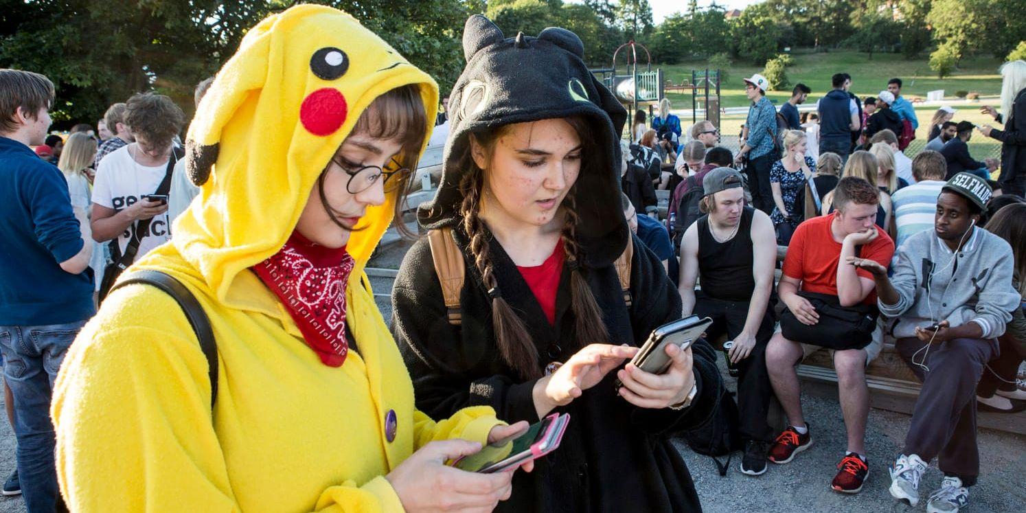 Mobilspelet "Pokémon go" tog världen med storm när det lanserades för snart tre år sedan. Tidsspecifika aktiviteter lockade stora folksamlingar i många städer, bland annat i Stockholm. I år väntar liknande aktiviteter i bland annat Chicago, Dortmund och Sentosa (Singapore). Arkivbild.