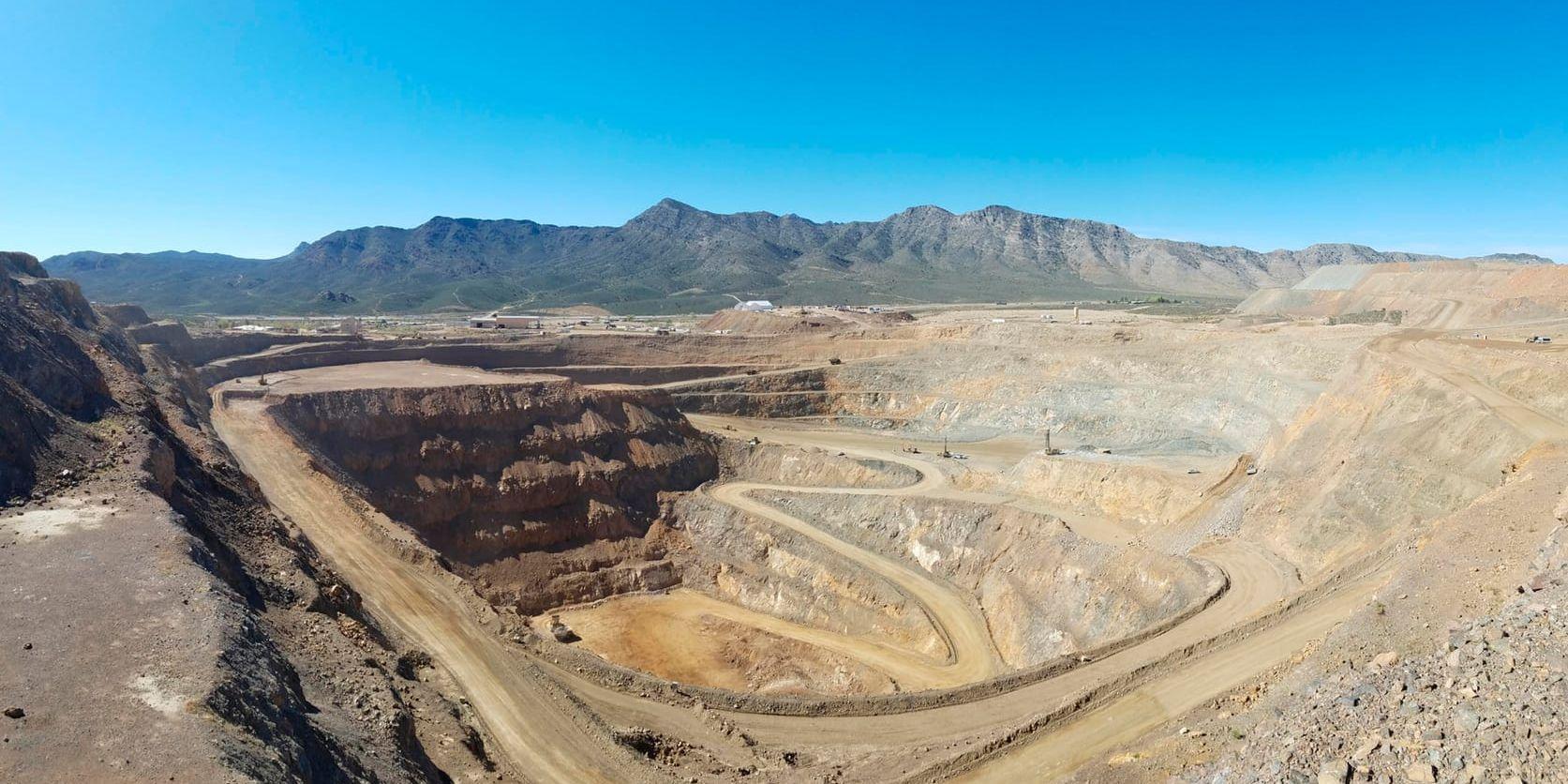 Den här gruvan i Kalifornien är den enda i USA som utvinner sällsynta jordartsmetaller, som behövs till bland annat elbilar och militär utrustning. Arkivbild.