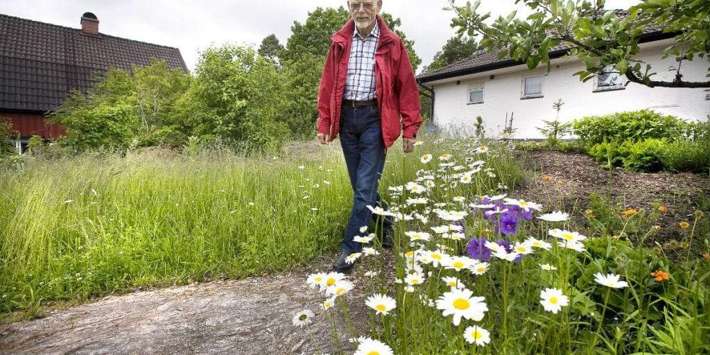Stig Sundberg i Trollhättan är en av de många privat­personer som öppnar sina trädgårdar på söndag.