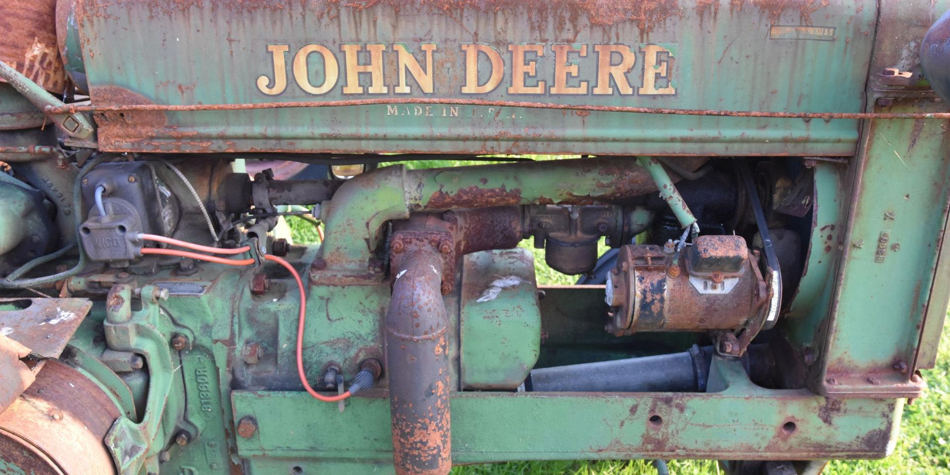 John Deere är ett populärt traktormärke bland moderna lantbrukare och många ville ha en gammal version.