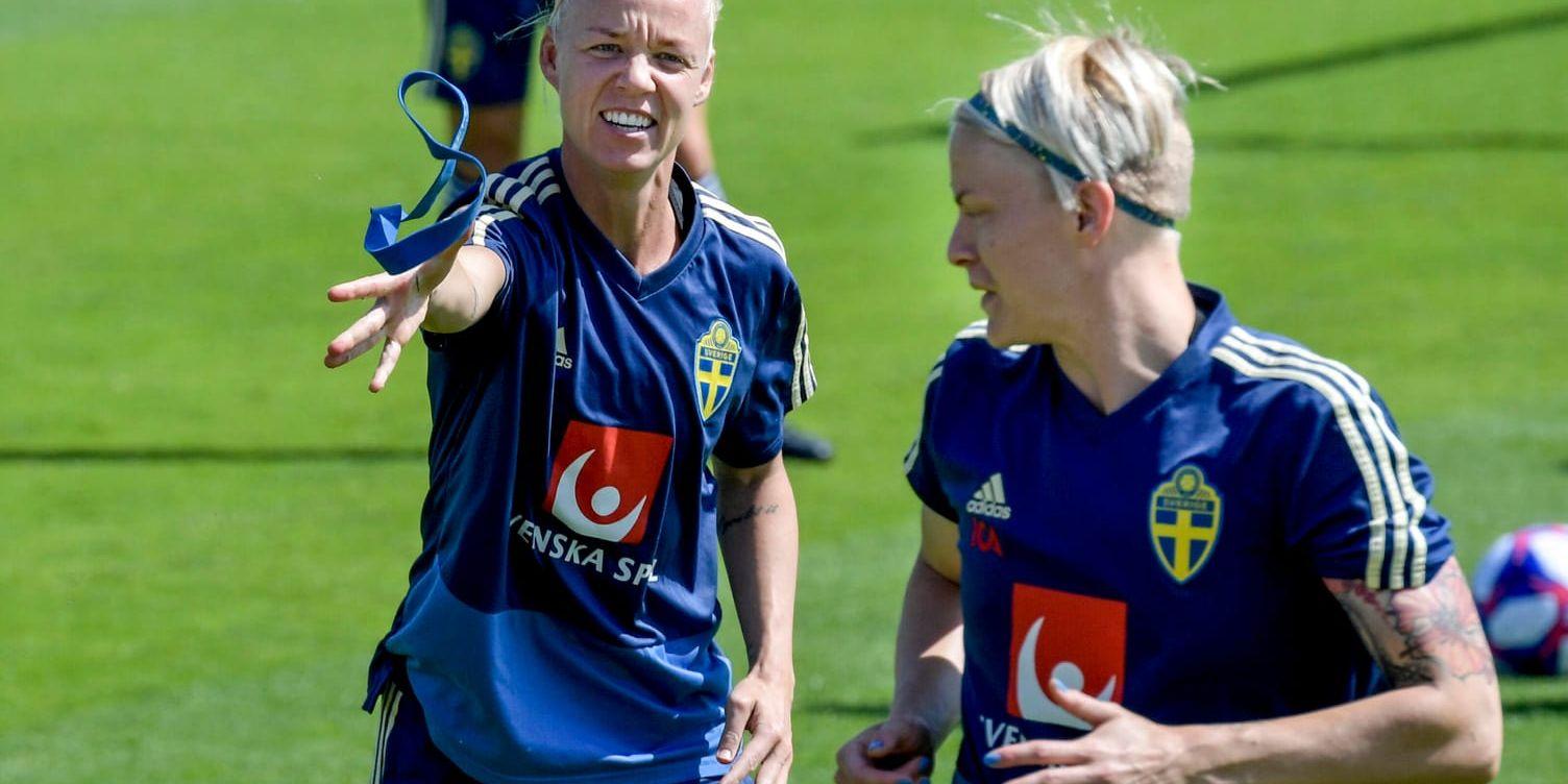 Ett utvilat svenskt landslag ska vara nyckeln till seger i åttondelsfinalen mot Kanada, hoppas Caroline Seger (vänster).