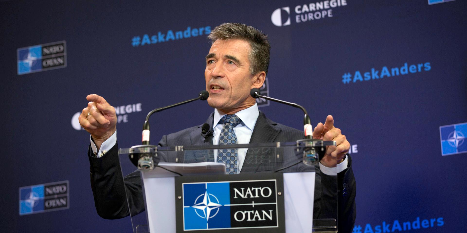 Natos förre generalsekreterare Anders Fogh Rasmussen håller tal i Bryssel 2014. Arkivbild