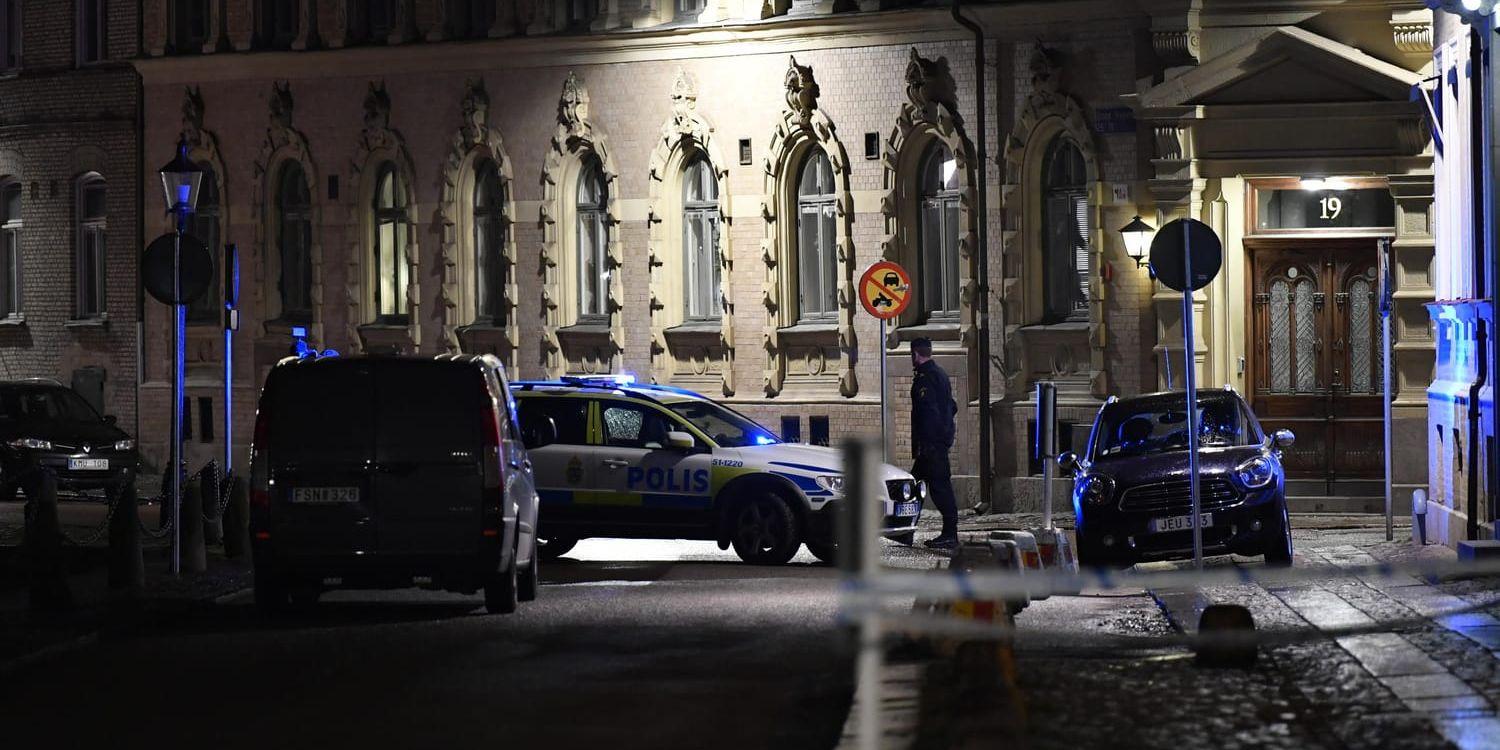 Polis och räddningstjänst larmades till synagogan i centrala Göteborg under lördagskvällen.