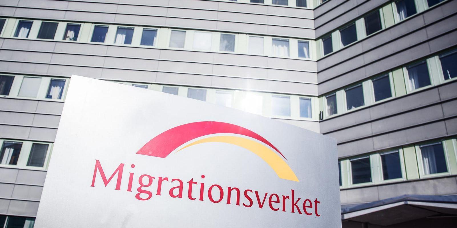 Migrationsverket står fast vid sin tidigare prognos för antalet asylsökande i Sverige. Arkivbild.