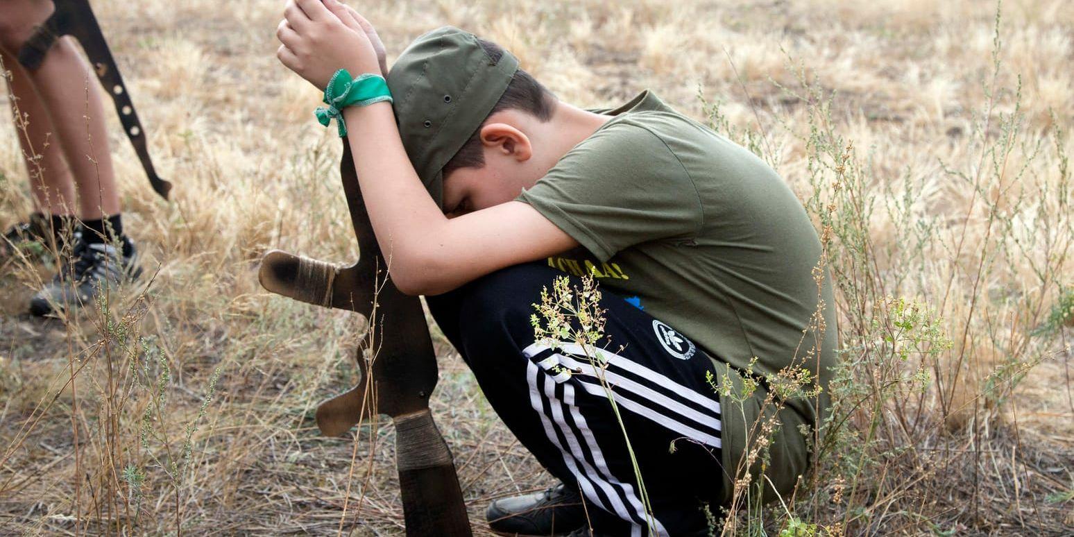 Antalet människor som skadas eller dödas av landminor ökar. Ukraina är i dag ett av de mintätaste områdena i världen, och barnen drabbas hårt, enligt Landmine Monitor 2017. Arkivbild.
