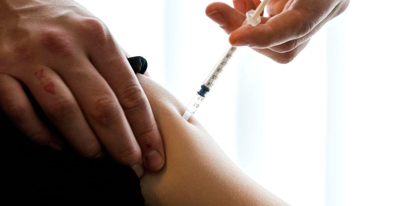 Andelen som vaccinerar sig mot säsongsinfluensa ökar i alla åldersgrupper.