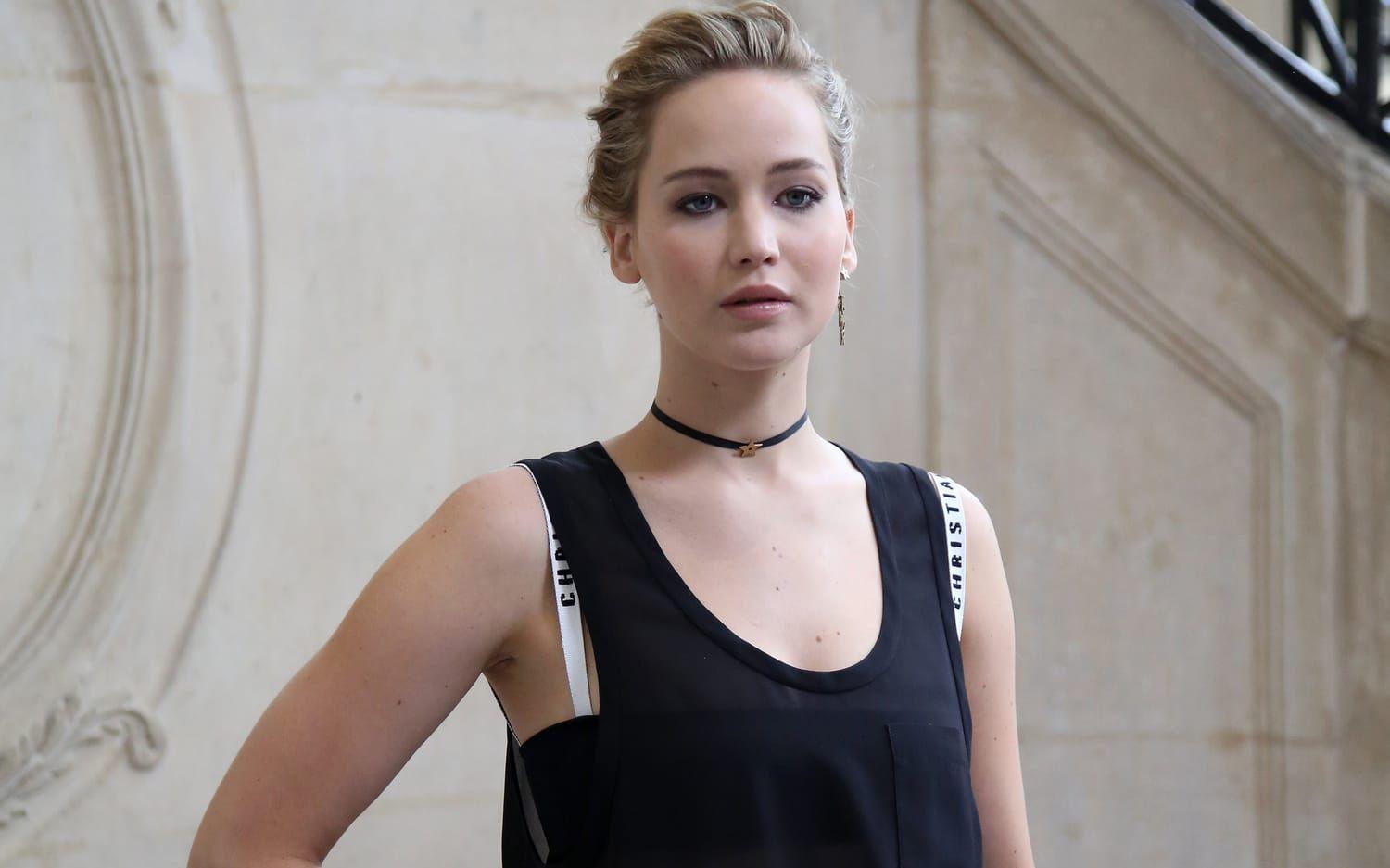 Föll med flit. Jennifer Lawrence föll med flit på Oscarsgalan för att förstärka sin image som ”gulligt klumpig”. Svårt att bevisa men också motbevisa. Bild: Scanpix.