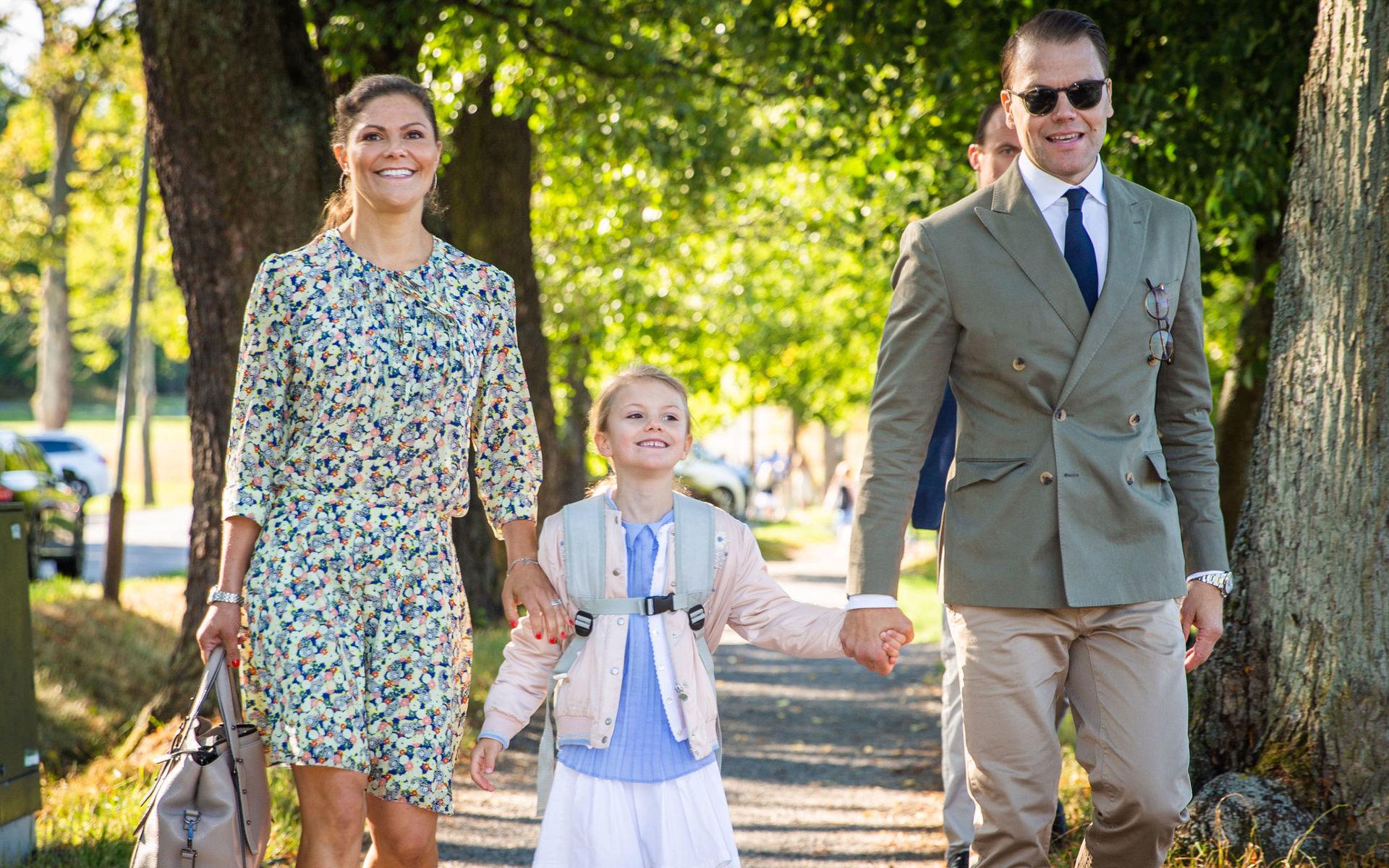 Den 21 augusti 2018 började prinsessan Estelle i förskoleklass på Campus Manillas grundskola på Djurgården i Stockholm. Prinsessan följdes till skolstarten av kronprinsessan Victoria och prins Daniel.