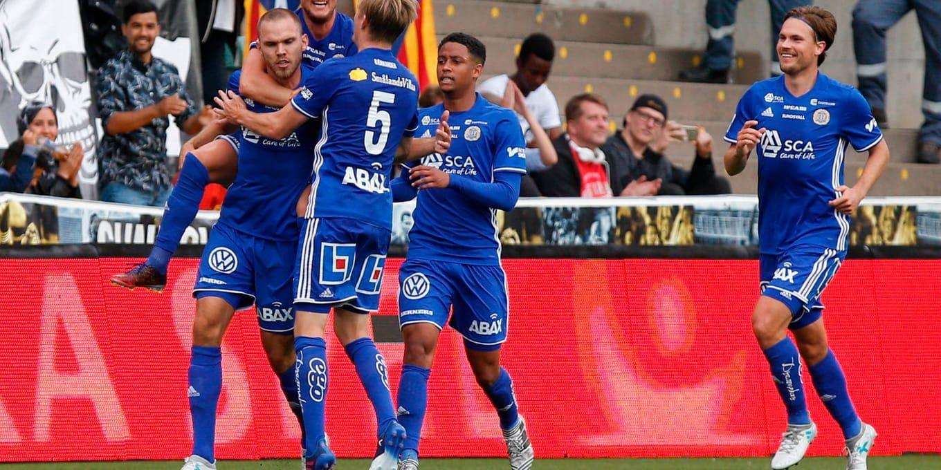 Marcus Danielsson satte 1–1 på straff under söndagens allsvenska fotbollsmatch mellan Gif Sundsvall och Östersund.