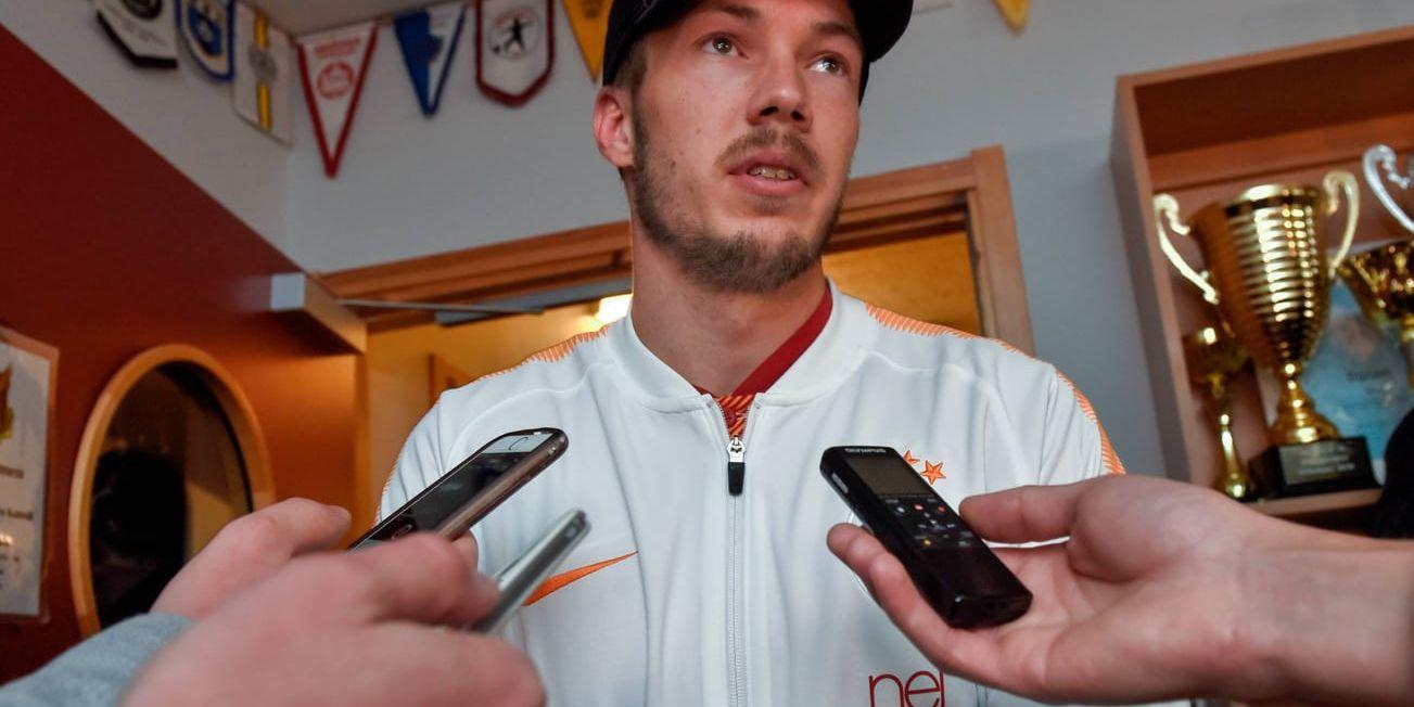 Norrman Martin Linnes var ensam Galatasaray-spelare att möta media efter förlusten i Östersund.