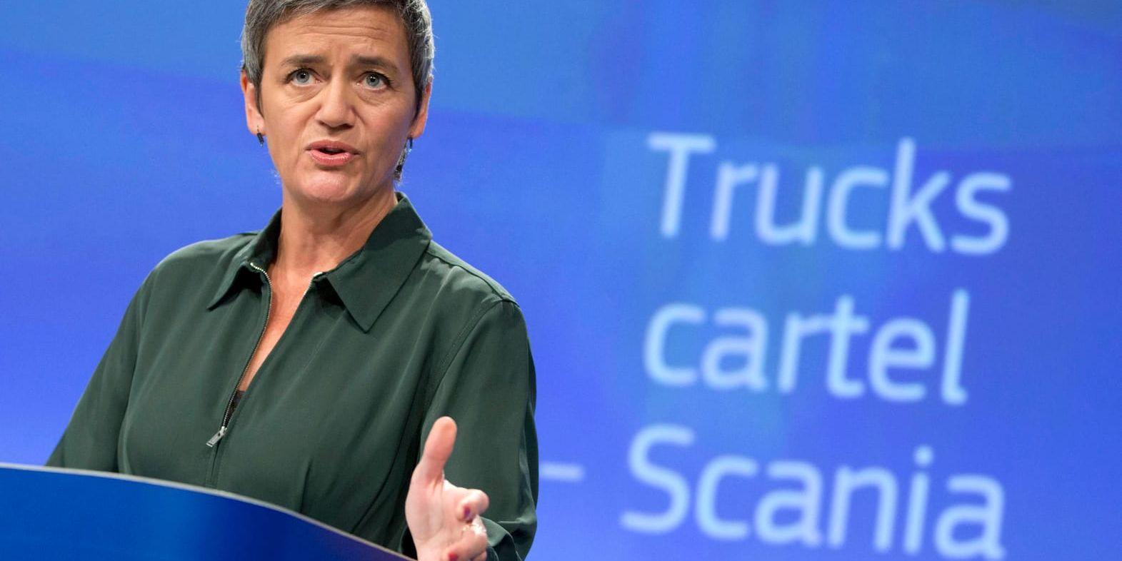 EU-kommissionär Margrethe Vestager bötfäller Scania.