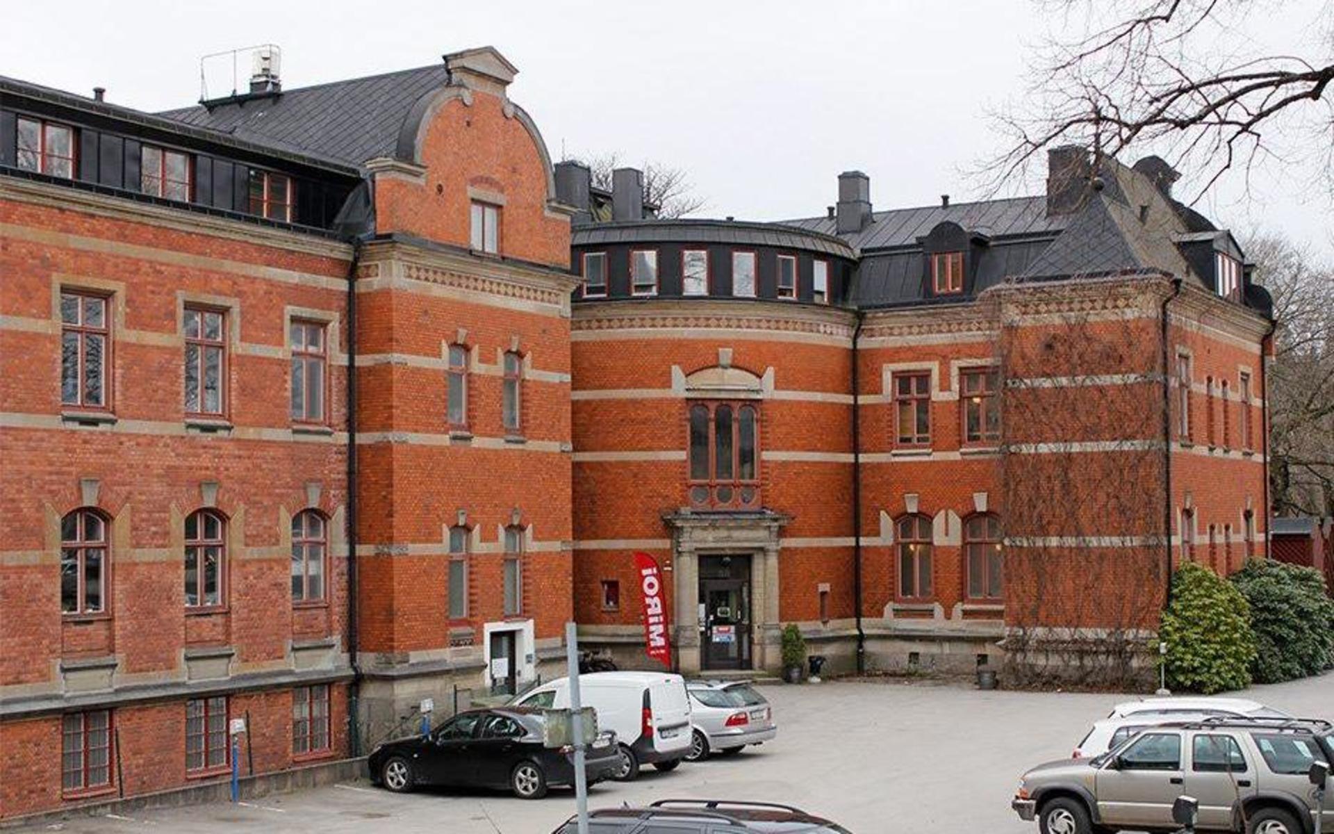 LBS Kreativa gymnasiet flyttar in i Schwans villa i januari 2022. 