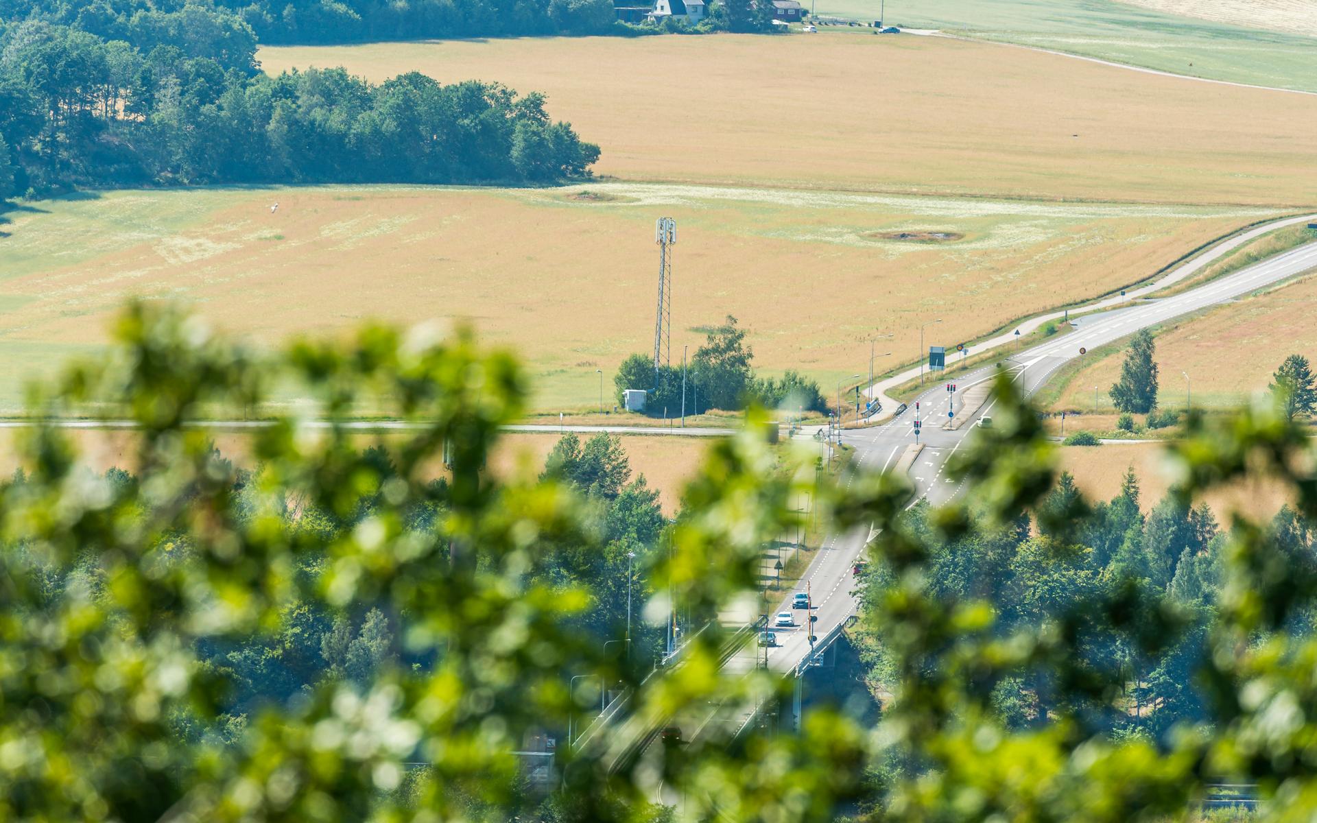 Utsikt över Ströms korsning från Prässebergen i Högstorp.