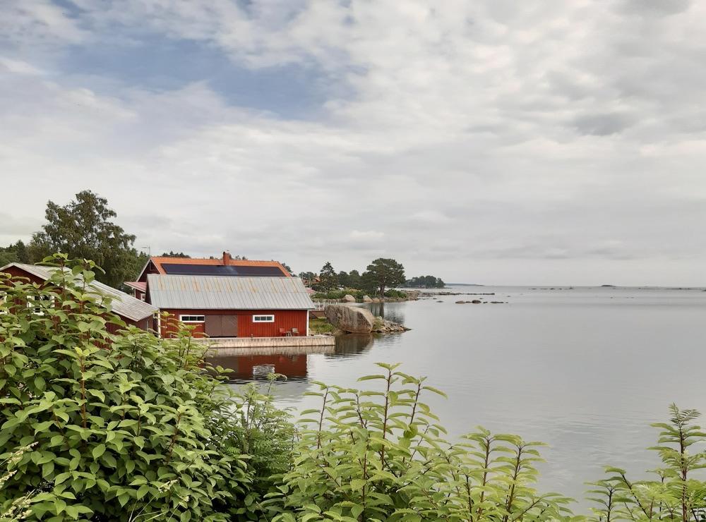 Fiskeläget i Skärså, kusten Söderhamn. Inskickad av Toni Andersson.