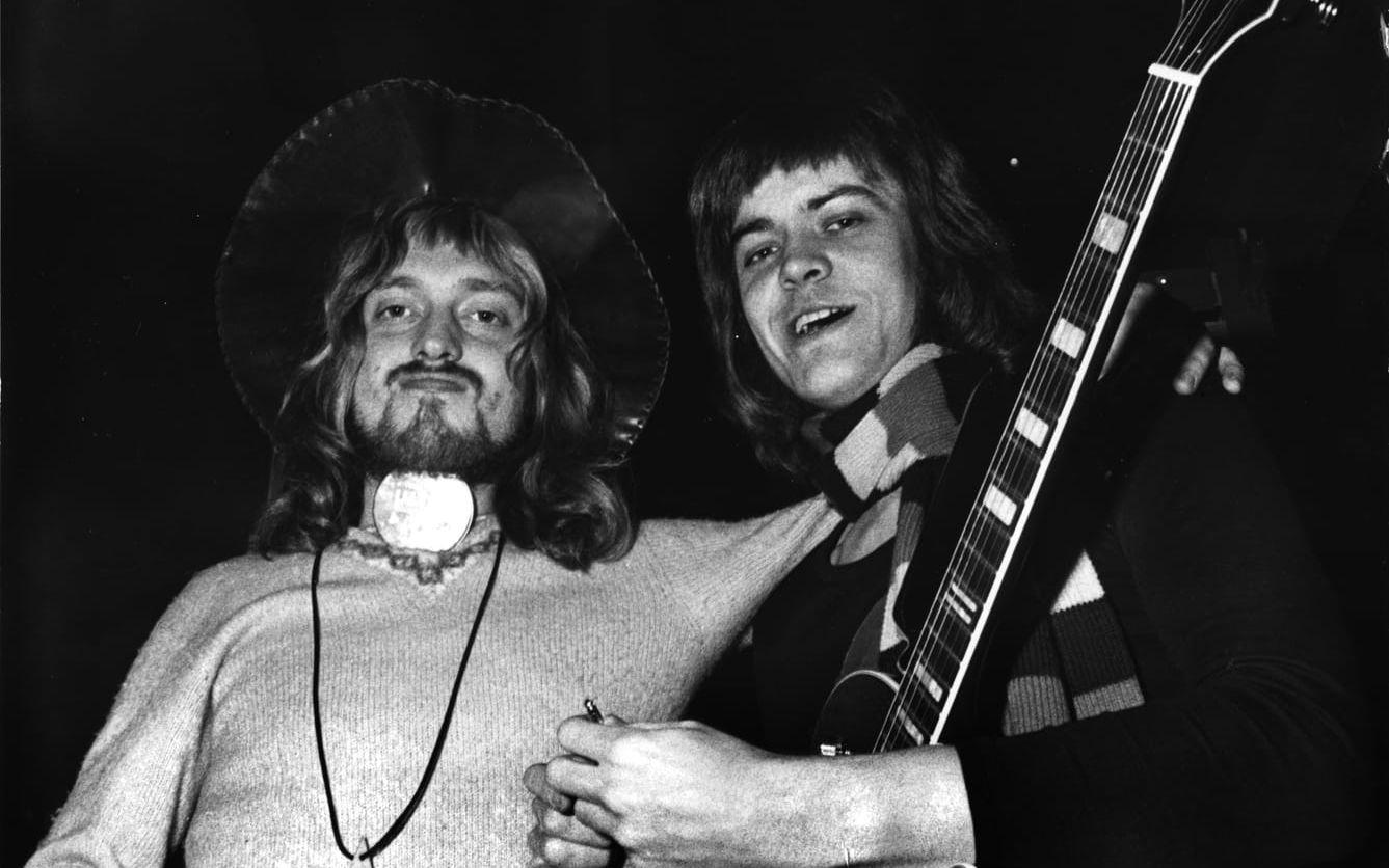 Pugh Rogefeldt och Jojje Wadenius spelade tillsammans. Bild från 1970.