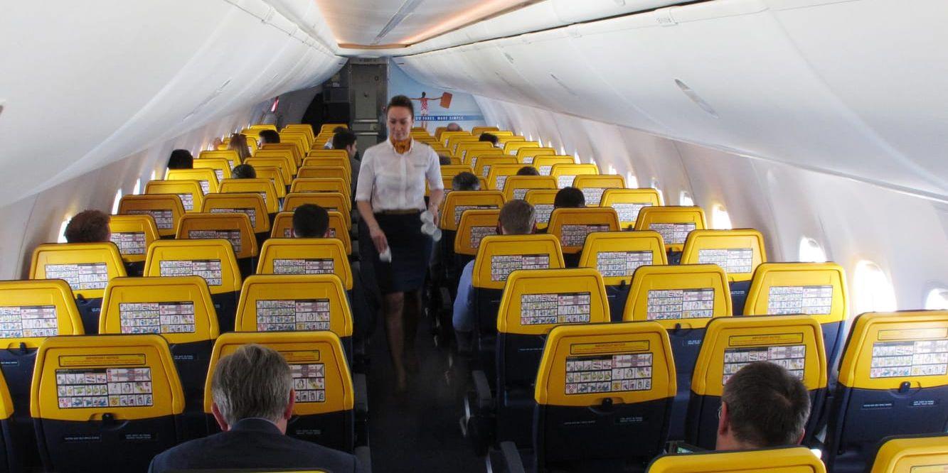 Ryanairs flygkabiner fylls i betydligt lägre takt än tidigare. Arkivbild.