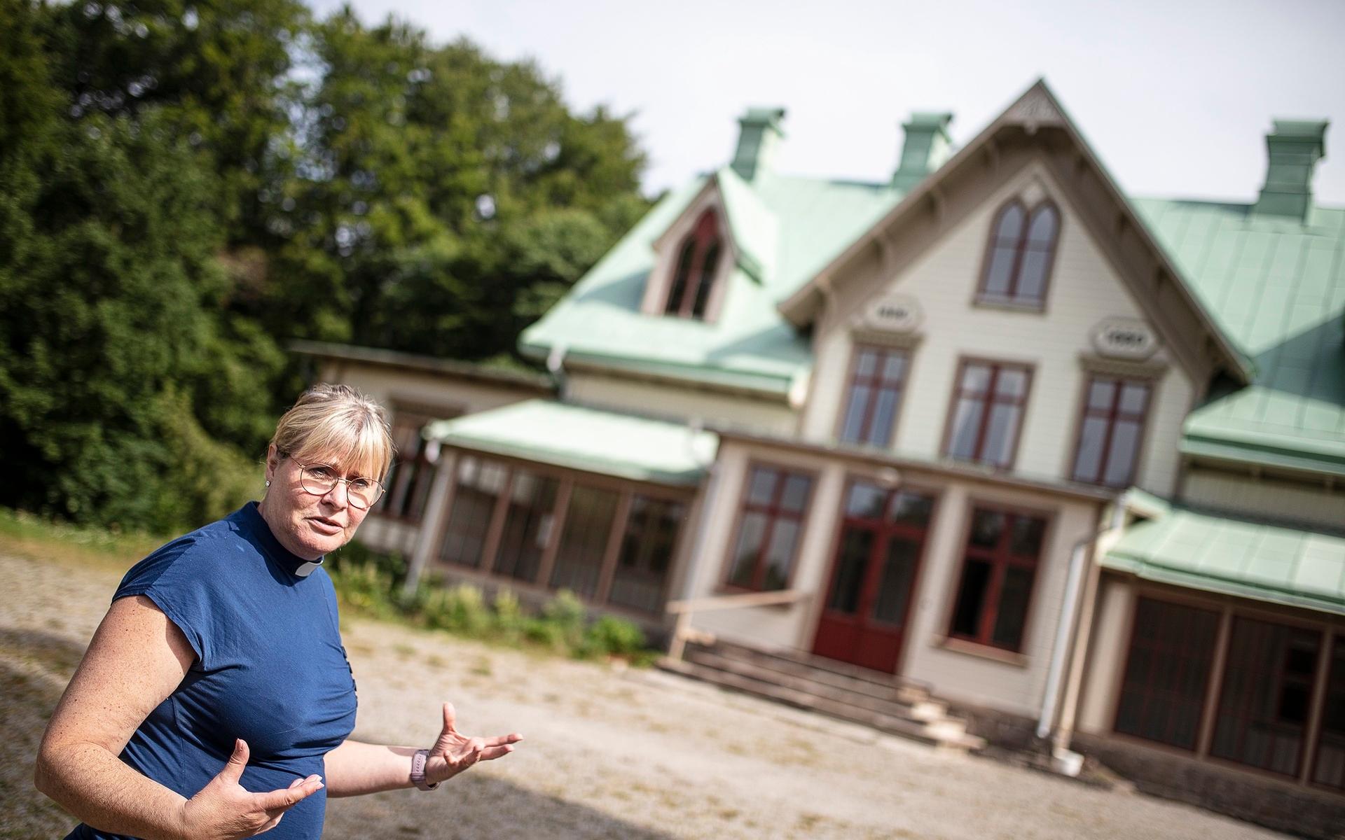 Elisabeth Tengler är kyrkoherde för Västra Tunhems pastorat som ska driva verksamheten. 