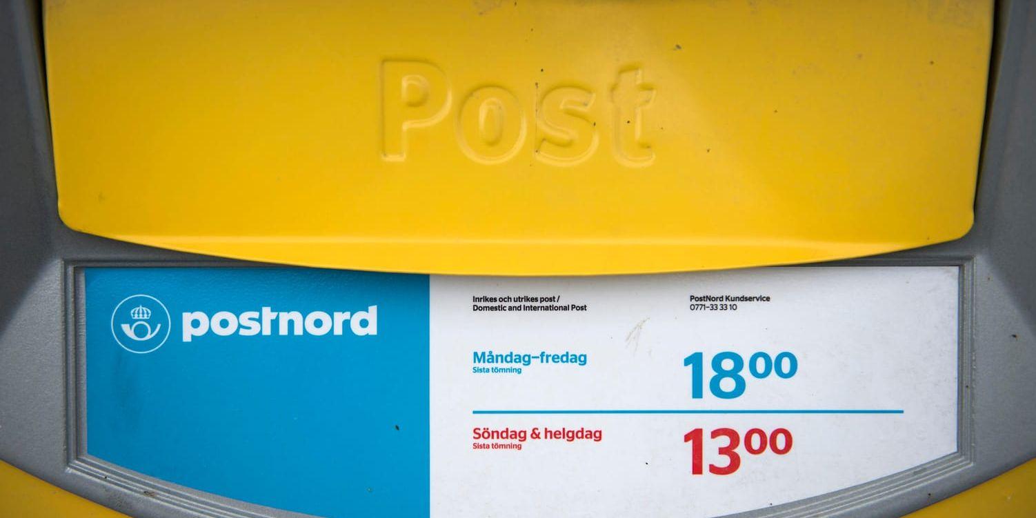 Postnord skär ner på brevlådetömningar. Arkivbild.