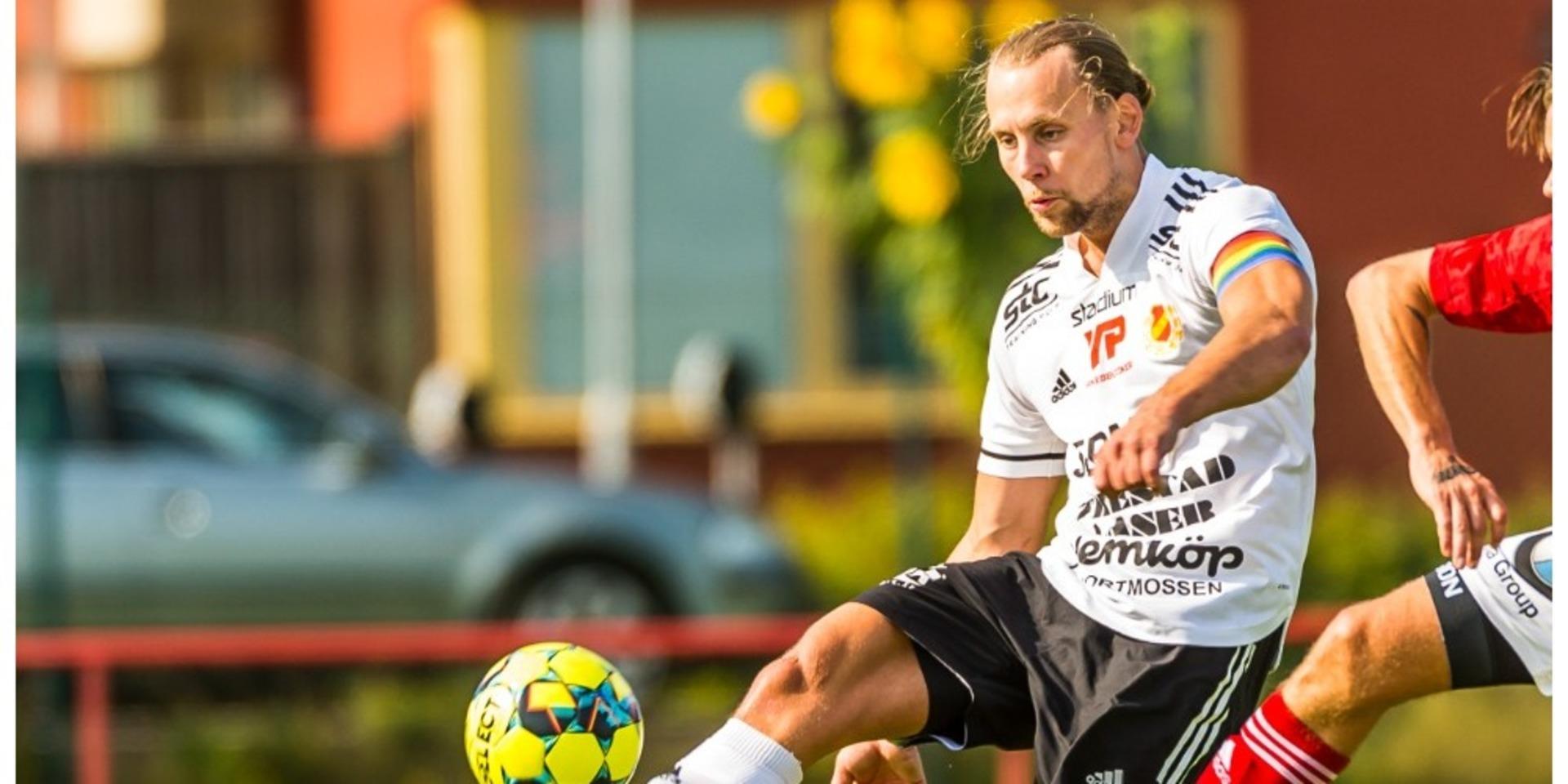 Krister Andersson nöjde sig med att spela en halvlek i mötet med IFK Hjo, redan i paus var ställningen 3-0 och då klev Krister av.
