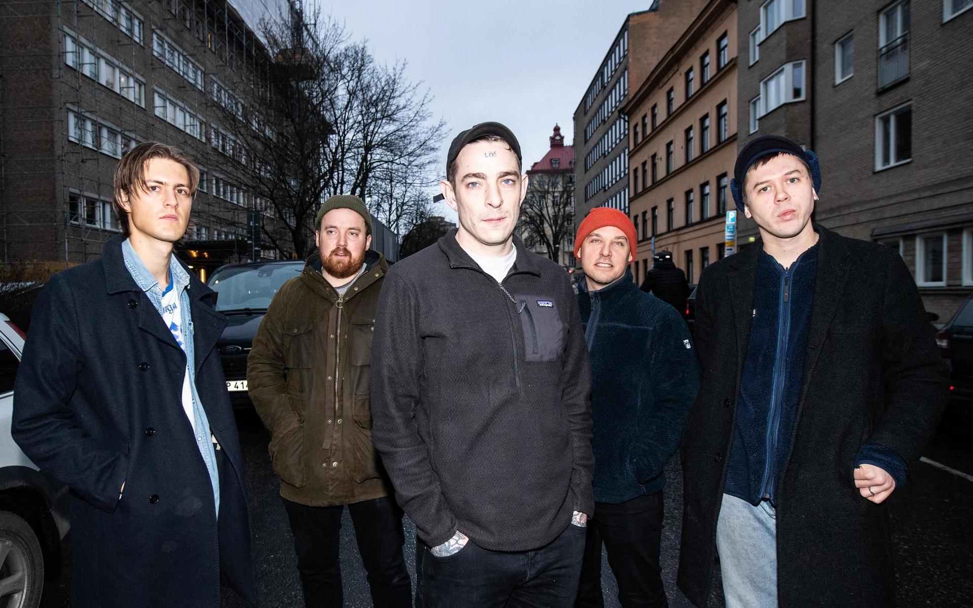 Elias Jungqvist, Tor Sjödén, Sebastian Murphy, Henrik Höckert och Oskar Carls i Viagra Boys.