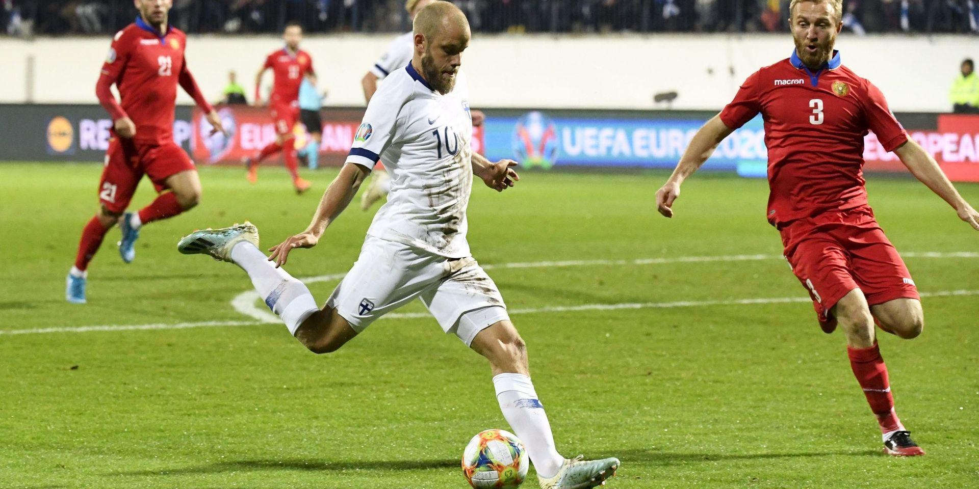 Teemu Pukki var glödhet under EM-kvalmatchen mot Armenien när han stod för två mål.