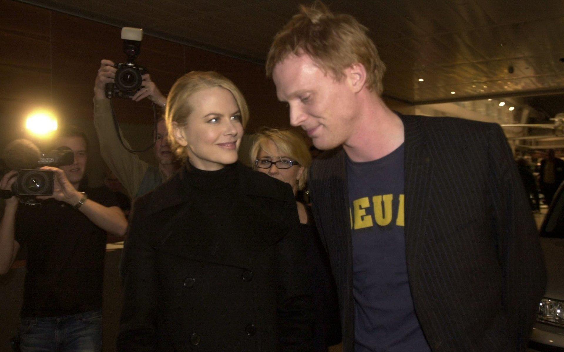 Inspelningen av Lars von Triers film ”Dogville” lockade storstjärnor till Trollhättan. På bilden syns Nicole Kidman och Paul Bettany i Trollhättan.