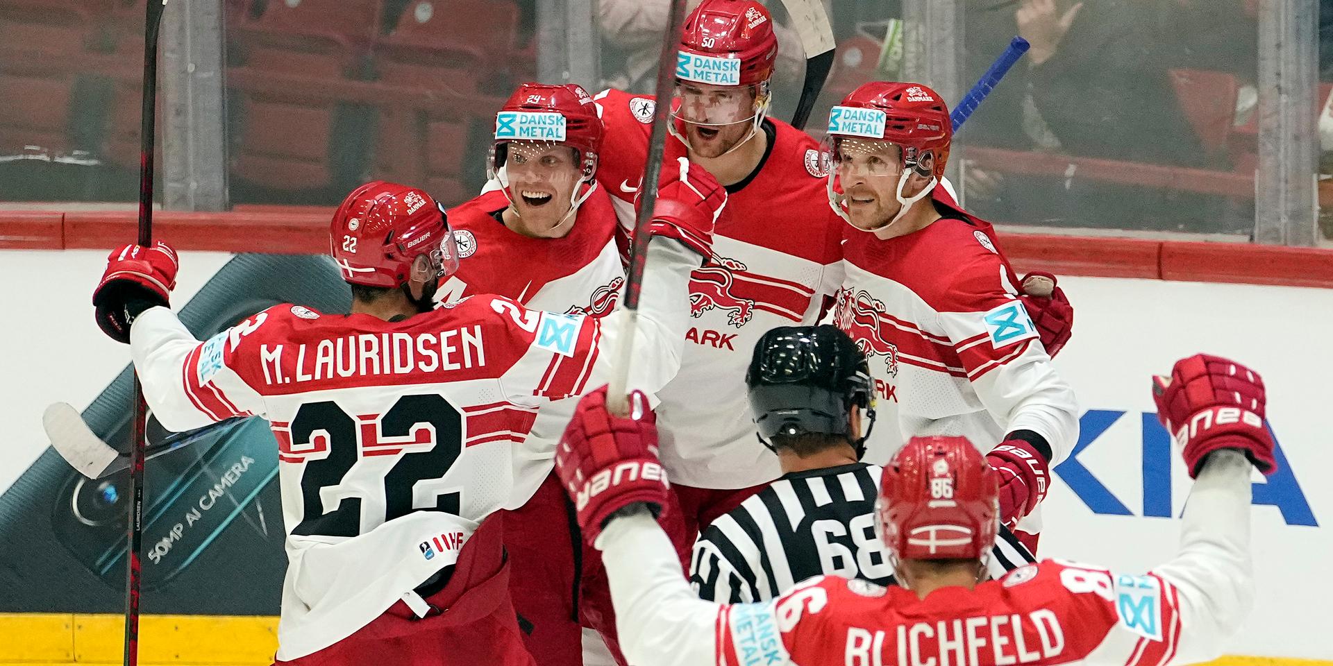 Danmark slog sensationellt Kanada och har chansen att nå kvartsfinal i VM.