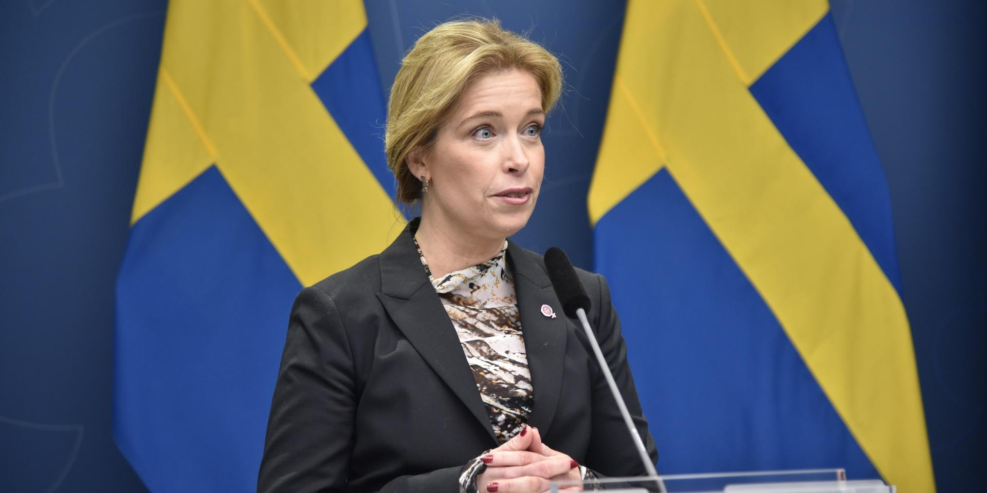 Klimat- och miljöminister Annika Strandhäll meddelar att regeringen tillåter mer kärntekniskt avfall att placeras under Östersjöns botten i Östhammars kommun. Arkivbild.