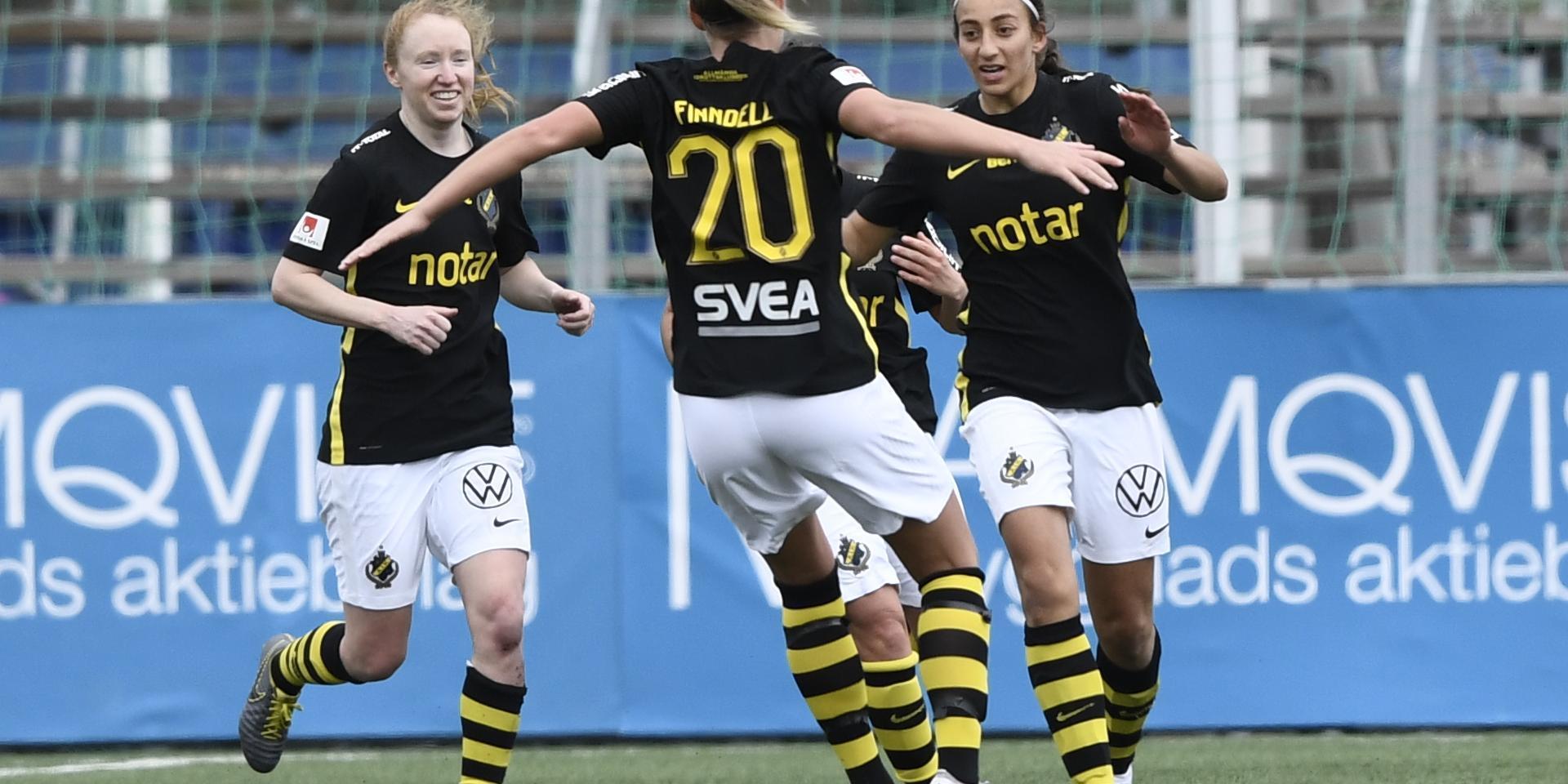 AIK:s Rosa Kafaji (till höger) kvitterade för AIK.